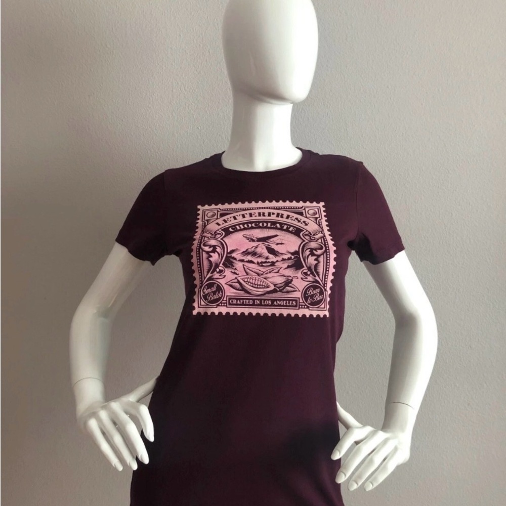 NWOT Bella Letterpress
Chocolate Burgundy
Graphic T-shirt Size XL